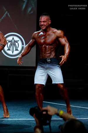 MEN`S PHYSIQUE 174